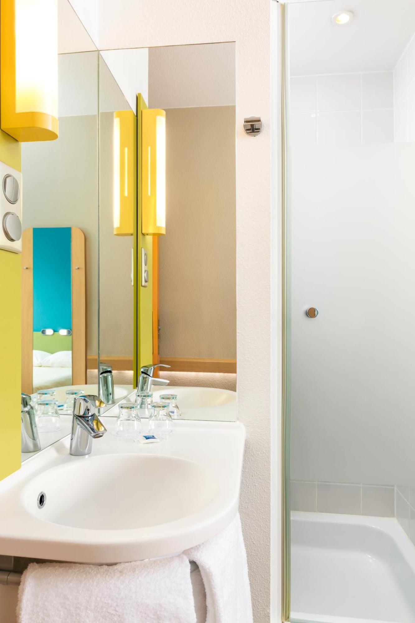 Ibis Budget Muenchen City Sued Экстерьер фото