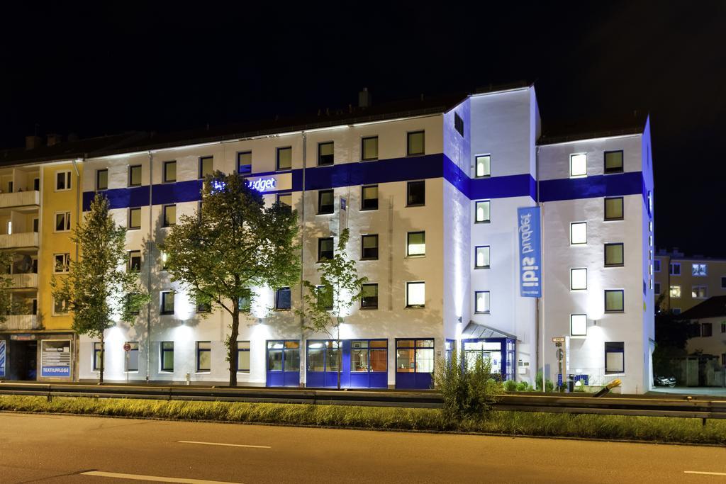 Ibis Budget Muenchen City Sued Экстерьер фото